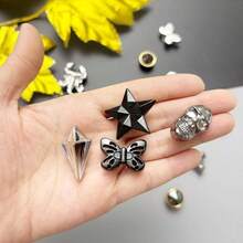 Bling Shoe Charms Women, Rhinestones Shoe Decoration Charms, Girly Shoe Chains Clog Sandals, Shoe Accessories Party Favor - Gothic - 查看 5