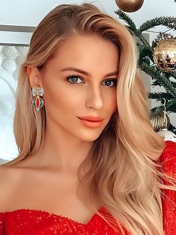 Weihnachtsohrringe mit Pompons und Schleifenverzierungen, exquisite Schleifenohrringe, perfekt passend zu Weihnachtsoutfits oder als Weihnachtsgeschenk für Freunde.
