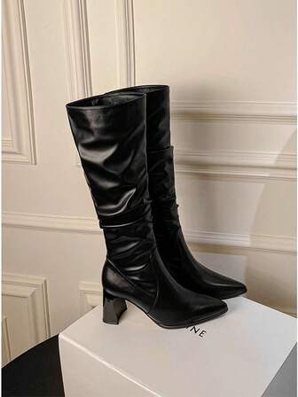 尖头过膝长靴，粗跟及膝高跟女靴，2025秋冬新品，性感，黑色靴子