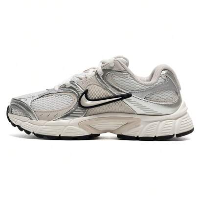 Nike W V5 RNR 女款时尚休闲运动鞋 HQ7901-104