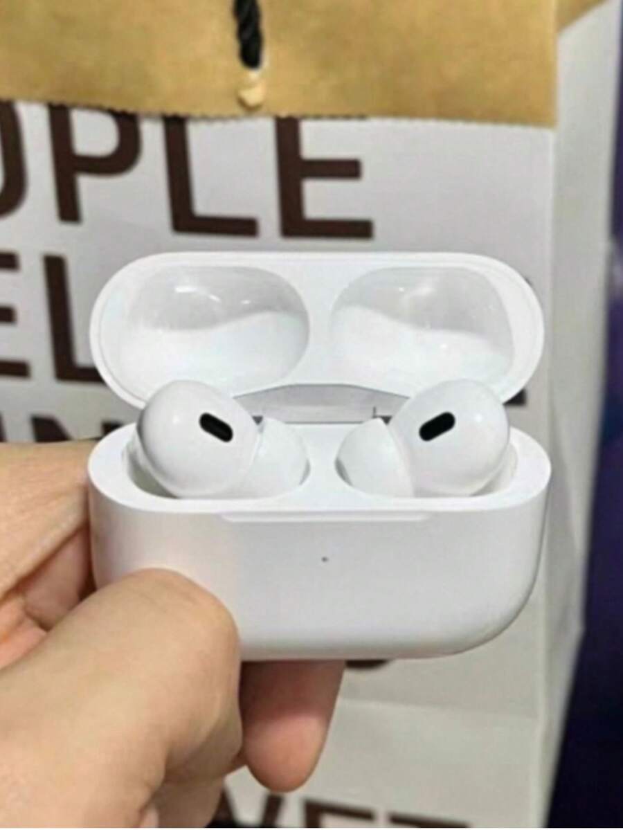 真无线耳机 - 兼容苹果和安卓系统，内置麦克风，防汗设计，续航时间长达 24 小时 - 白色，耳机 > 无线，兼容充电盒 - A7 - 查看 1