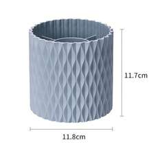 Présentoir rotatif à 360° pour pinceaux de maquillage, boîte de rangement de bureau pour rouge à lèvres, crayon à sourcils et produits de soins de la peau, boîte de rangement de produits de maquillage rotative de bureau, boîte de rangement multifonctionnelle pour coiffeuse, boîte de rangement de bureau pour stylos et accessoires de beauté, boîte de rangement créative pour maquillage, cadeau pour maman, papa, hommes, amis, professeurs, anniversaire, mariage, bureau, présentoir, accessoires, boîte cadeau, cadeau amusant, rangement, présentoir pour pinceaux de maquillage, cadeau de Noël, cadeau d'Halloween