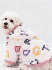 ملابس شتوية للكلاب الأليفة للاستخدام الداخلي والخارجي، رداء مخملي مزين بحرف، مناسب للقطط والكلاب الصغيرة - أبيض - مشاهدة 1