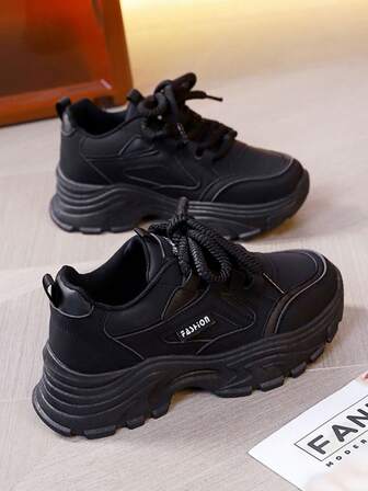 Zapatillas gruesas para mujer, nuevas zapatillas de estilo coreano casual de moda de otoño con suela gruesa