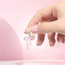 3Pcs Pink Bow USB C Dust Plug Charms 17/16/15 Pro,Cute Initial Type C Dust Plug Covers Phone Charging Port,Port Cover Protector Accessories Paperwhite Colorsoft - W - 查看 9