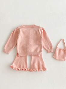 女婴优雅撞色蝴蝶结针织上衣和纯色长裤套装，秋冬季