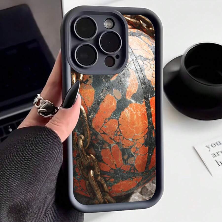 Cubierta de telefono con borde negro y diseño de piedra roja con cadena dorada para iPhone 14 Pro Max estilo elegante y resistente para uso diario y trabajo - Blanco - Ver 1