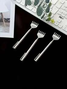 1个可伸缩背部挠痒器 - 不锈钢可调节按摩工具，符合人体工程学手柄，便携式设计，轻松挠痒难以触及的部位，旅行必备的身体护理小工具 | 小巧便携 | 不锈钢材质 - 銀色 - 查看 5
