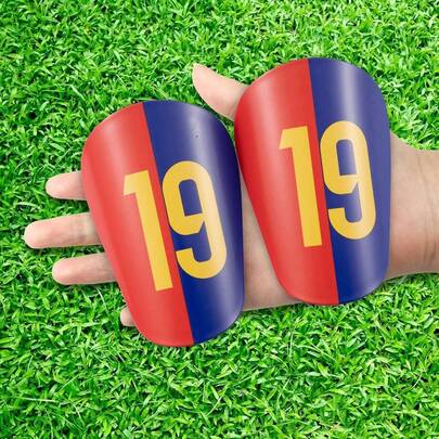 1 Pair Mini Size Football Shin Guards With 19 Player Number, Thick Impact Resistant Leg Pads, Comfortable & Lightweight, Durable Criss-Cross Design, Suitable For Training And Match, Football Accessories