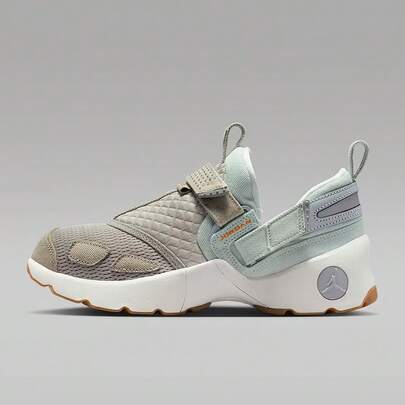 Nike WMNS JORDAN TRUNNER LX Women Skateboarding Casual Shoes IM6661-981