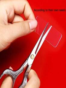 60 piezas / Set de cinta adhesiva doble cara de uso múltiple - Tiras colgantes transparentes y removibles a prueba de agua, adecuadas para colgar decoraciones, coplillas, cintas, cintas transparentes, fotos y relojes. Cinta adhesiva doble cara mini de uso múltiple, cinta para coplillas de Año Nuevo a prueba de agua y removible, cinta transparente reutilizable - transparente - Ver 9