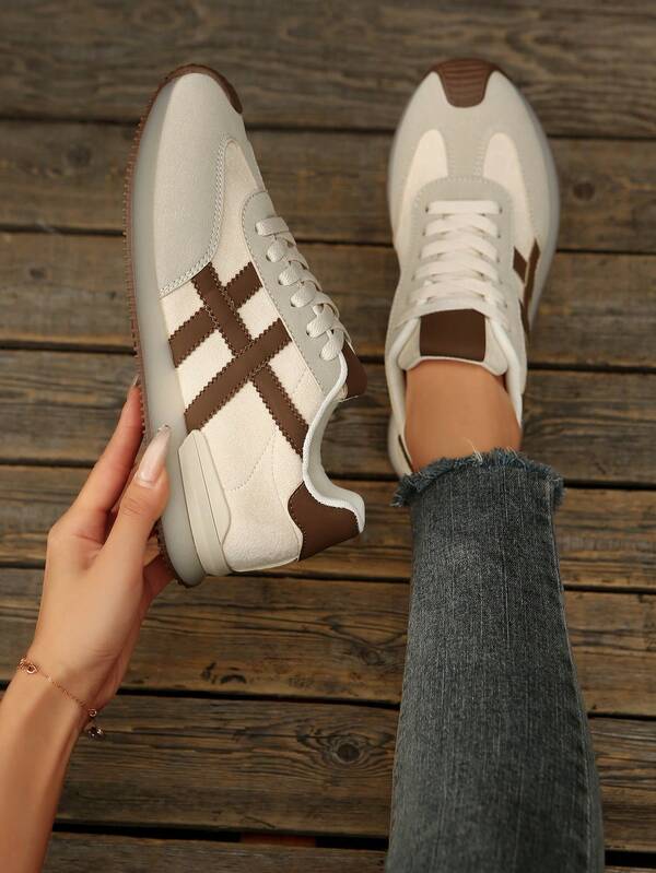 Women's Lace-Up Splicing Simple Fashion Jelly Bottom Casual Shoes, Classic Contrast Color Retro Versatile Sneakers, Suitable For Jeans, Skirts, Fitness, Running, Daily Casual Wear, Soft Sole With Excellent Elasticity For All-Day Comfort