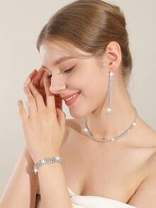 女士钻石珠宝闪耀奢华水钻珠宝套装闪亮项链耳环手链套装亮片皱纹手提宴会包V形翻盖信封包手提包宴会包钱包手提包优雅手提宴会包女士舞会手提包女士新娘宴会包舞会手提包金属链手提包婚礼派对手提包鸡尾酒会婚礼新款钱包宴会包 - 銀色 - 查看 22