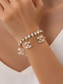 1pc Crystal Cup Chain Bracelet With Pendant, Shiny And Dazzling Bracelet Suitable For Daily Wear And Party - CC Multi-pendant Bracelet - View 1