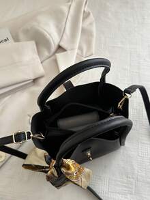 Adjustable Shoulder Strap Handbag, PU Material, Solid Color, Open Top, Random Printed Pattern, Oil Edge Treatment, Very Suitable For Women's Daily Use Follow The Store And Get Exquisite Silk Scarves