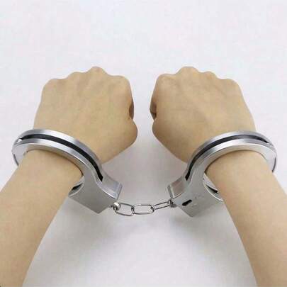 [Adult Theme Party Props] Electroplated Realistic Handcuff Props Set - Harmless Durable Plastic Material, Adult Roleplay Costume Accessory | Adult Roleplay Prank Party Interactive Game Props, Halloween Christmas Theme Party Decorations | Adult Party Interactive Gimmicks, Theme Event Prank Supplies And Costume Roleplay Accessories | Adult Costume Props Handcuffs: Suitable For Various Theme Parties
