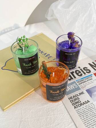 1pc Candle In Tin, Creative Handmade Candle, Romantic Atmosphere Decor, High-End Photoshoot Prop, Suitable For Holidays, Festivals, Valentine's Day, Ramadan, Easter, Mother's Day, Christmas, Halloween, New Year, Commemorative Gifts For Family And Friends