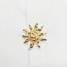 2 Pieces Gold Flower Button Covers Elegant Decorative Shirt Buttons Suitable For Both Men And Women High-Quality Cufflinks Requiring No Sewing Attach In Just 3 Seconds Ideal For Business Settings, Everyday Wear, Parties, Weddings, Celebrations, And Gifting The Perfect Valentine's Day And Christmas Gift