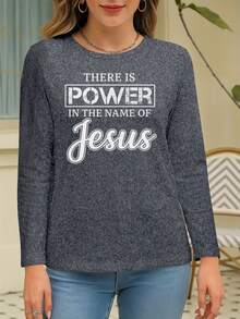 Graphic TeeWomen's Christian Faith Apparel Long Sleeve Shirt - Maroon Top With "Power In Jesus Name" Printed, Breathable Everyday Church Wear Spiritual Tee For Women, Comfortable Church Attire, Casual Faith Wear, Drop Shoulder Design, Relaxed Fit Top, Medium Stretch Fabric, Soft Texture, Worship Attire, Lightweight Fabricgifts For Mom-Free Shipping - 灰色 - 查看 3