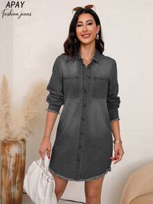 女士休闲水洗牛仔衬衫裙，前开襟纽扣长袖牛仔衬衫裙，毛边下摆，适合春季穿着