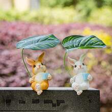 Statues - White - View 4