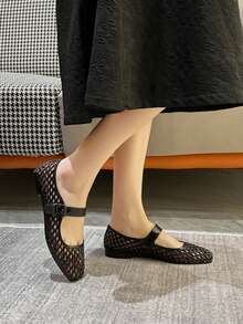 大码加宽平底鞋，时尚镂空透气一脚蹬鞋，软底休闲女鞋，透气户外凉鞋 - 黑色 - 查看 3