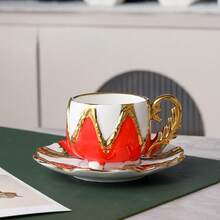 1 Set Antique Style Gold Edged&Red/Blue/Black Coffee Cup And Saucer Christmas Gifts,Irregular Emboss European Style Gold Edged Luxury Ceramic Set, Exquisite Arabic Afternoon Tea Set,Suitable For Coffee, Cappuccino Latte Cup,Milk, Flower Tea Cups, Valentine's Day, Autumn, Winter Christmas Gifts- (80ML)