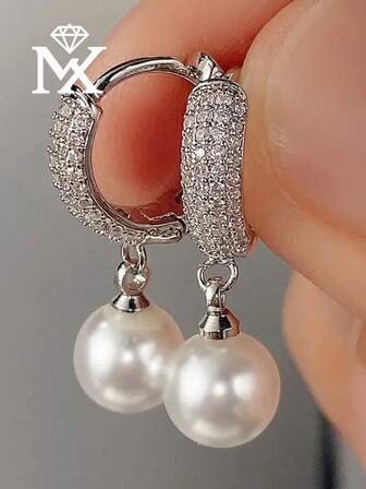 SYMFNY 925纯银经典精致珍珠吊坠耳环，搭配锆石圆环，女士佩戴，是浪漫婚礼和新娘珠宝的完美之选。