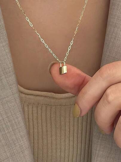 BALMORA 1 Simple And Elegant S925 Sterling Silver Lock Necklace For Women Mini And Versatile Detachable Smooth Solid Pendant Collarbone Chain Women's Daily Commuting Outfit Gift Giving Quality Jewelry Gift