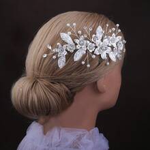 1件新娘头饰，手工制作仿珍珠和水晶装饰花朵发梳，银色 - 銀色 - 查看 5