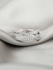 1pc Fashionable Full Rhinestone Bright Cubic Zirconia Copper Women's Ring