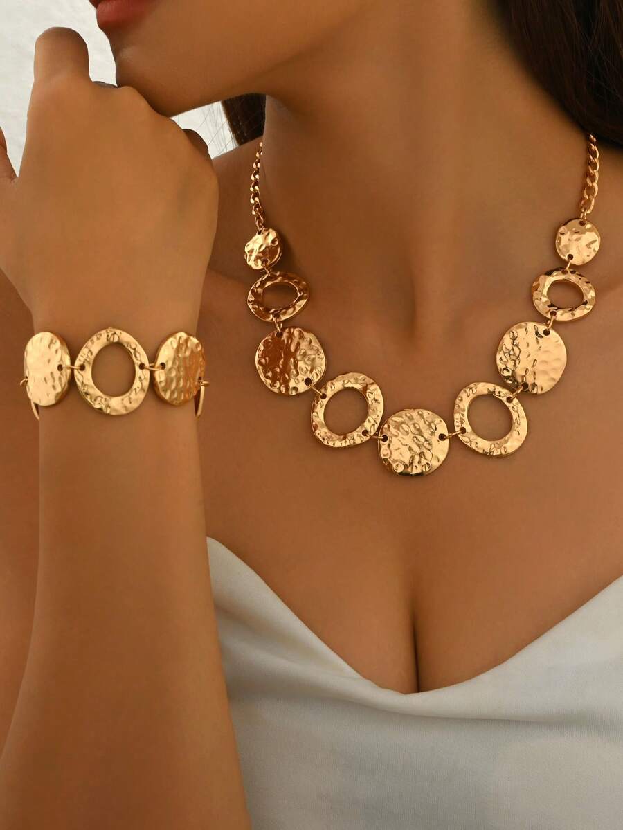 1 Set Of 2pcs Vintage Exaggerated Fashion Asymmetrical Pattern Hollow Round Pendant Necklace & Bracelet Set, Baroque Style French Luxury Geometric Golden Jewelry Set For Women, Suitable For Daily, Party, Event Wear - Gold - View 1