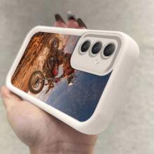 Una funda de silicona diseñada específicamente para Samsung Galaxy S23 Ultra, S24, S25, S22+, y S20 FE Pro Plus 5G, con un patrón de motocicleta saltando en el desierto, a prueba de golpes y fácil de llevar. - Colores mixtos - Ver 7