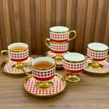 1 Set Ceramic Checkered Gold-Rimmed Vintage Coffee Cup & Saucer, Elegant For Women And Men, Suitable For Turkish/Arabic Espresso, Breakfast, Tea Party, Afternoon Tea, Home, Garden, Restaurant - Applicable For Summer, Autumn, Winter Beverages - Recommended Halloween, Christmas Gift