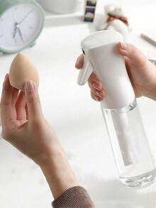 1pc High Pressure Spray Bottle, Simple Wash Liquid Dispenser For Bathroom, Cleaning Spray Bottle, Fine Mist Facial Mister, Mini Alcohol Disinfection Spray Bottle, Toner Container, Bathroom Spray Bottle - Multicolor - View 7