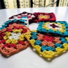 30 piezas de cuadrados de flores hechos a mano al crochet - Colores mixtos vibrantes, patrones de flores, hilo para decoración de suéter DIY, decoración del hogar, adornos de ropa, almohadillas de calor, decoraciones hechas a mano, patrones de bordado, ganchillo, suministros de costura, aplicaciones, proyectos DIY, exquisitos y versátiles, adecuados para accesorios de ropa, suministros de costura, suministros de ganchillo, manualidades para adultos, accesorios de suéter, regalos personalizados, regalos de abuela, regalos hechos a mano - Multicolor - Ver 6