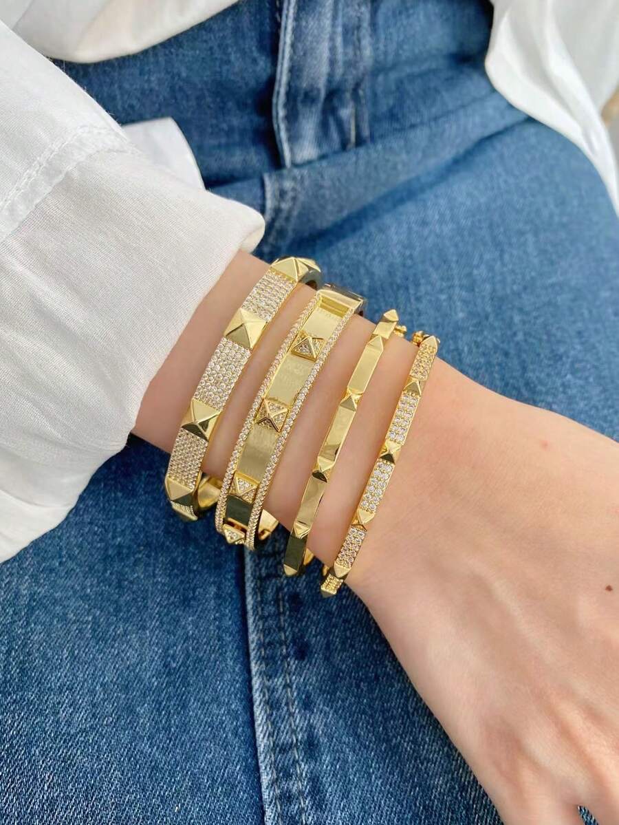 1pc Gold Rivet Studded Bracelet, Copper Inlaid Zirconia, Minimalist Couple Bangle, 18K Gold Plated, Adjustable, Material, Fashionable Accessory, Gift For Holidays - Gold - View 1
