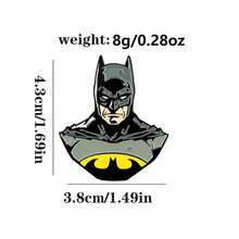 Warner Bros 华纳兄弟 1 件装创意动漫卡通胸针 时尚蝙蝠侠珐琅别针金属徽章饰品服装背包配饰礼品 - 均碼 - 查看 2