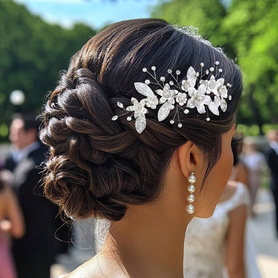 1件新娘头饰，手工制作仿珍珠和水晶装饰花朵发梳，银色 - 銀色 - 查看 1