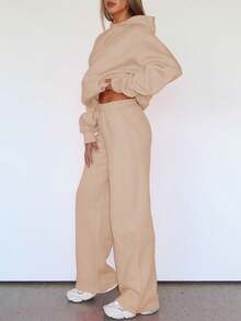 秋冬休闲纯色卫衣两件套，连帽口袋上衣搭配松紧腰抽绳直筒裤，两件套。套装 - 卡其色 - 查看 10