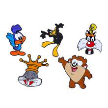 Warner Bros 1/5 Pcs Creative Cartoon Brooch Set Cute King Rabbit Bird Shaped Enamel Pin Backpack Clothing Jewelry Metal Badge Accessories A Gift For Friends