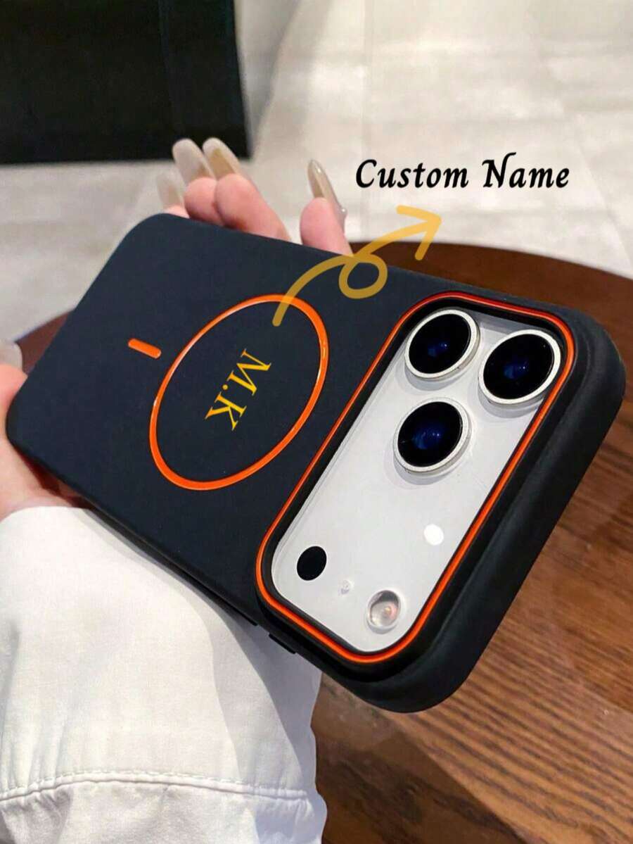 Funda de teléfono magnética inalámbrica personalizada, funda trasera de silicona suave mate minimalista compatible con Apple, letras personalizadas, funda de teléfono magnética de unicolor retro para parejas, gran regalo para el Día de San Valentín, cumpleaños, festividades - Negro - Ver 1