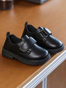 1 par de zapatos formales para niños pequeños, diseño de gancho y bucle de PU, zapatos planos de estilo Oxford, de moda para primavera y otoño - Negro - Ver 8