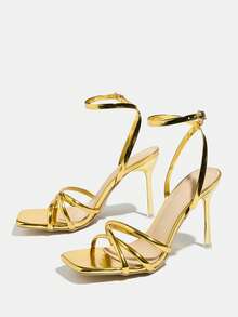 女士性感高跟凉鞋，采用3D圆形环交叉绑带、方头设计、金属搭扣，搭配闪亮电镀金色细高跟，适合春夏派对、户外活动、艺术展览、街头风、正式场合、高端宴会等，尽显优雅奢华。 - 金色 - 查看 5