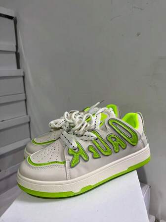 系带拼接撞色网眼透气休闲校园风时尚百搭户外运动鞋，女士款