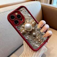Cubierta de teléfono elegante con diseño de perlas y bordado dorado en tono gris oscuro para iPhone 14 Pro Max estilo vintage femenino ideal para uso diario y eventos especiales - Blanco - Ver 6