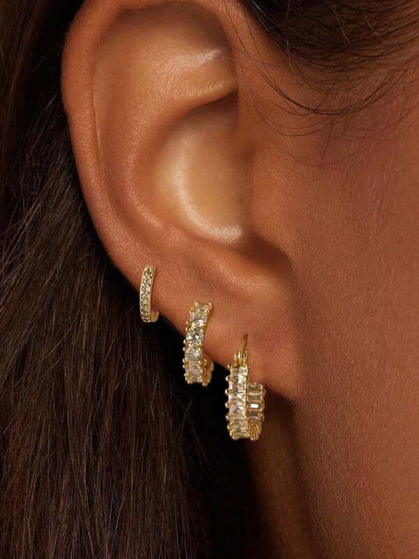 3 Stücke Kreisförmiges Vollzirkonia Ohrringe Set, elegante Kupfer 14K Goldplattierte Ohrringe, geeignet für den täglichen Gebrauch von Frauen, Partys, Musikfestivals, Auftritte, können mit verschiedenen Piercing-Accessoires kombiniert werden