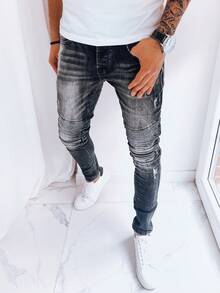 Męskie jeansy o dopasowanym kroju z przetarciami i ozdobnym zamkiem błyskawicznym. Elastyczny materiał denim w połączeniu z materiałowymi panelami i zwężanymi nogawkami sprawiają, że idealnie nadają się do noszenia na co dzień. Pięć kieszeni zapewnia wygodę noszenia.