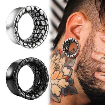 2PCS Punk Crack Pattern Fashion Ear Tunnel Plug Piercing Expander Studs Stretchers Body Piercing Jewelry Earrings For Women/Men Cool