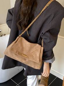 女士单肩包，翻盖软包，仿麂皮绒面哑光PU材质，时尚秋冬优雅复古简约风，金属链条设计，适合女性、女孩、大学生，休闲通勤皆宜，卡其色 - 卡其色 - 查看 4